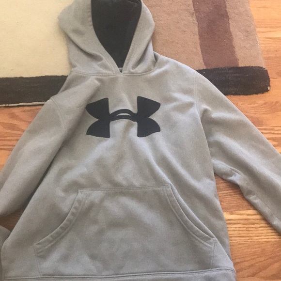 Under Armour Other - Under Armour hoodie